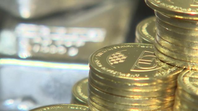 Nach Goldpreis-Fall klärt Analystin über die Hintergründe auf