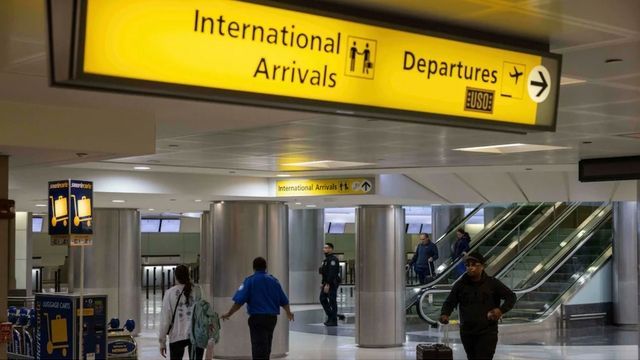 Video: Deutsche verunsichert: Was Sie zu den verschärften US-Einreiseregeln wissen müssen