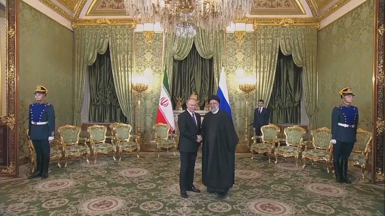 Irans Präsident in Moskau: Putin und Raisi über Nahost-Diplomatie