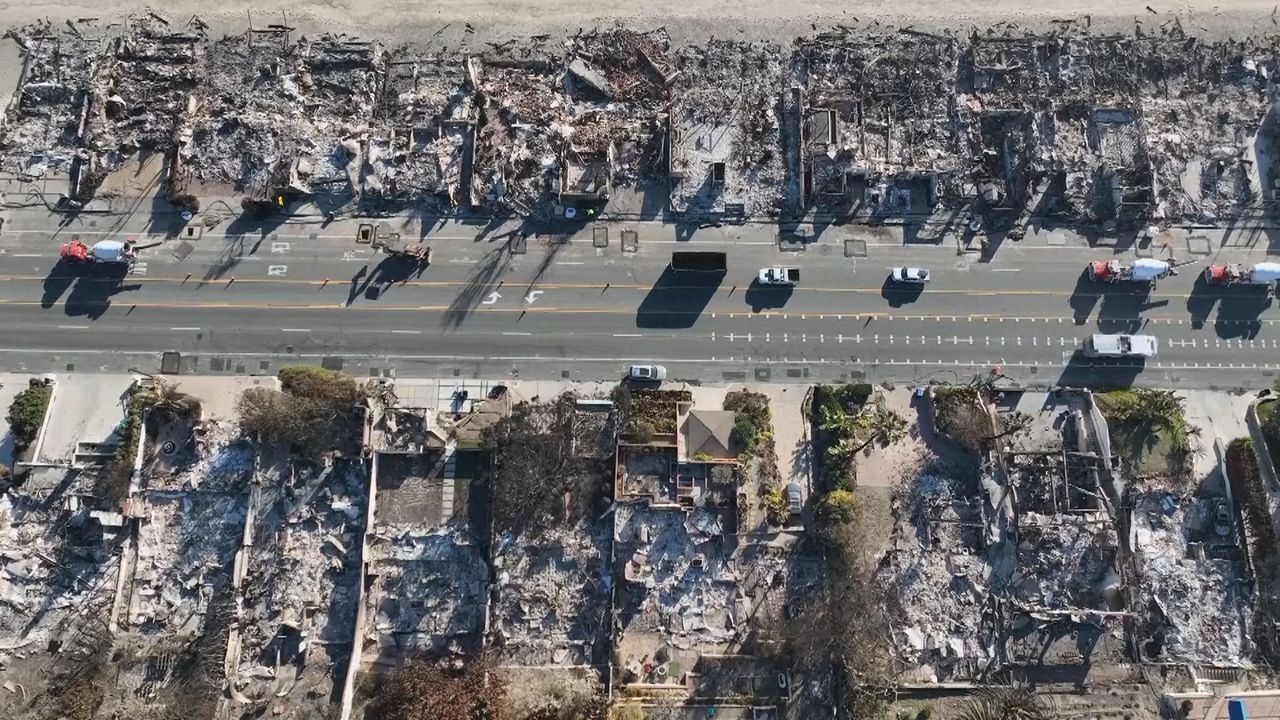 Feuereindämmung in Kalifornien: Gefahr bleibt hoch, Schönberg-Archiv zerstört