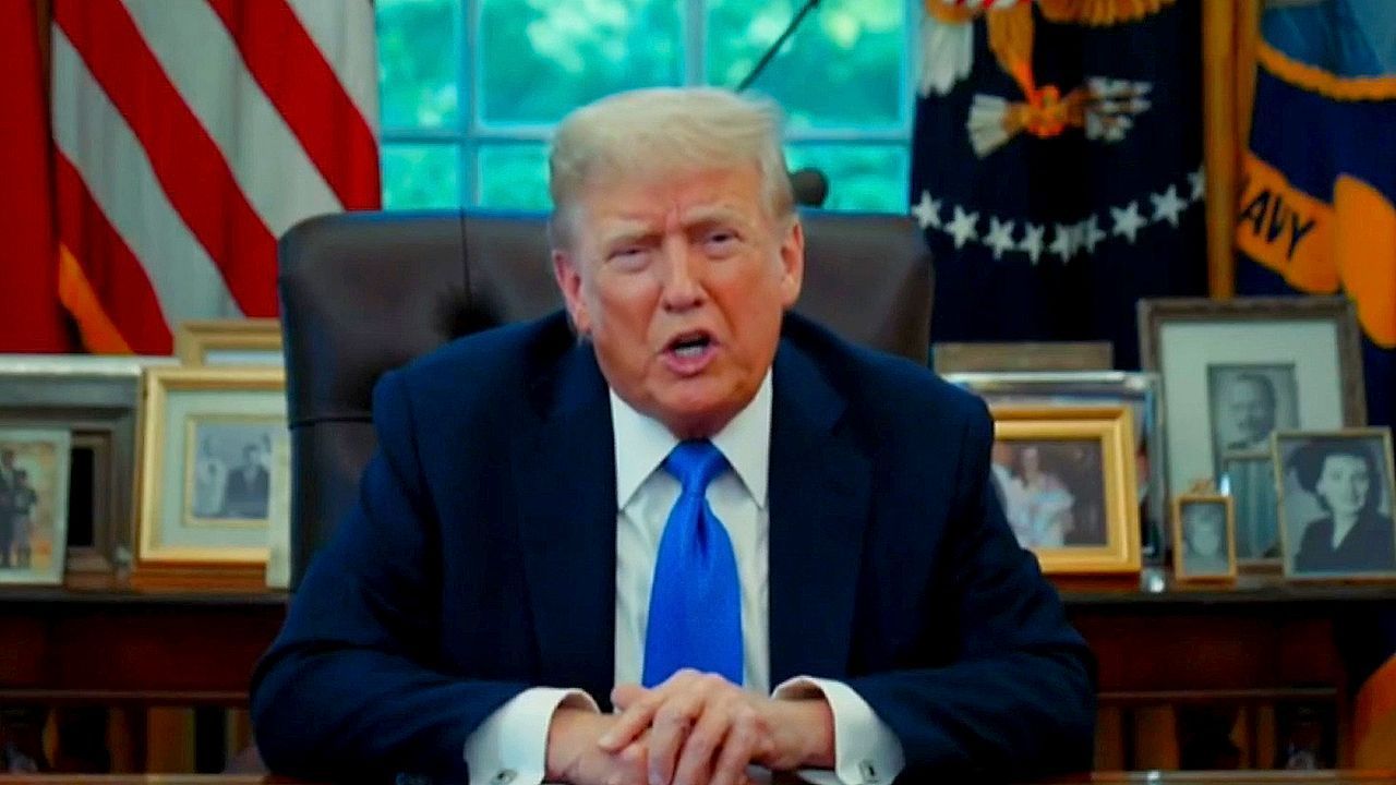 Schutz vor „ausländischen Terroristen”: Trump kündigt Einreiseverbot an