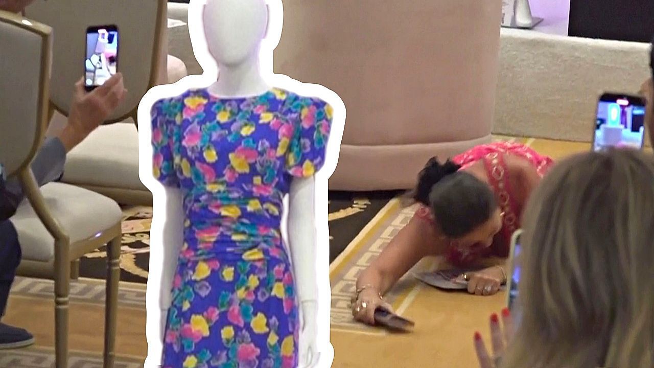 „Caring Dress“: Kleid von Diana erzielt halbe Million Dollar bei Auktion