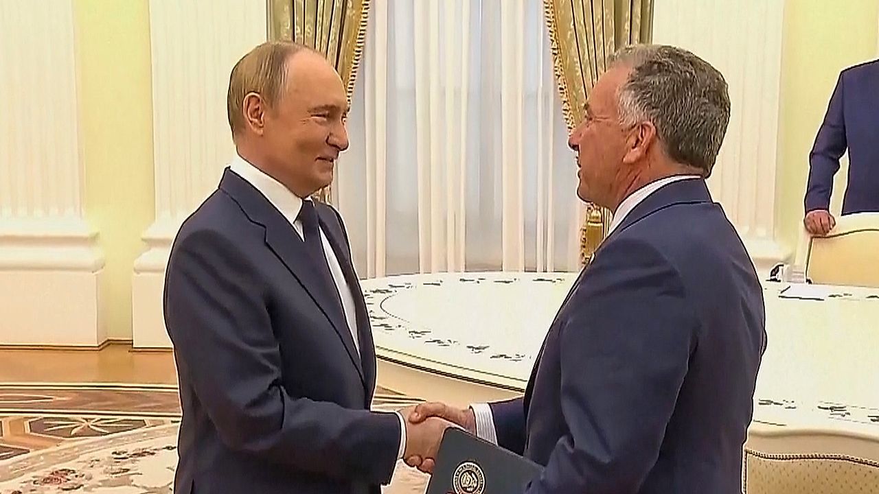 Video: Kurz vor Ablauf von Trumps Ultimatum: Witkoff trifft Putin im Kreml