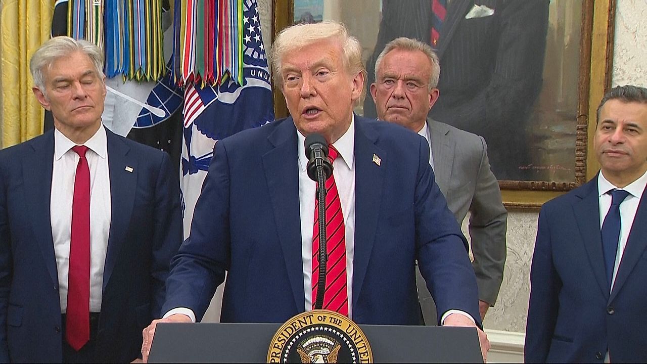 Trump witzelt über Friedensnobelpreis – Preisträgerin Machado ehrt ihn in Dankesrede