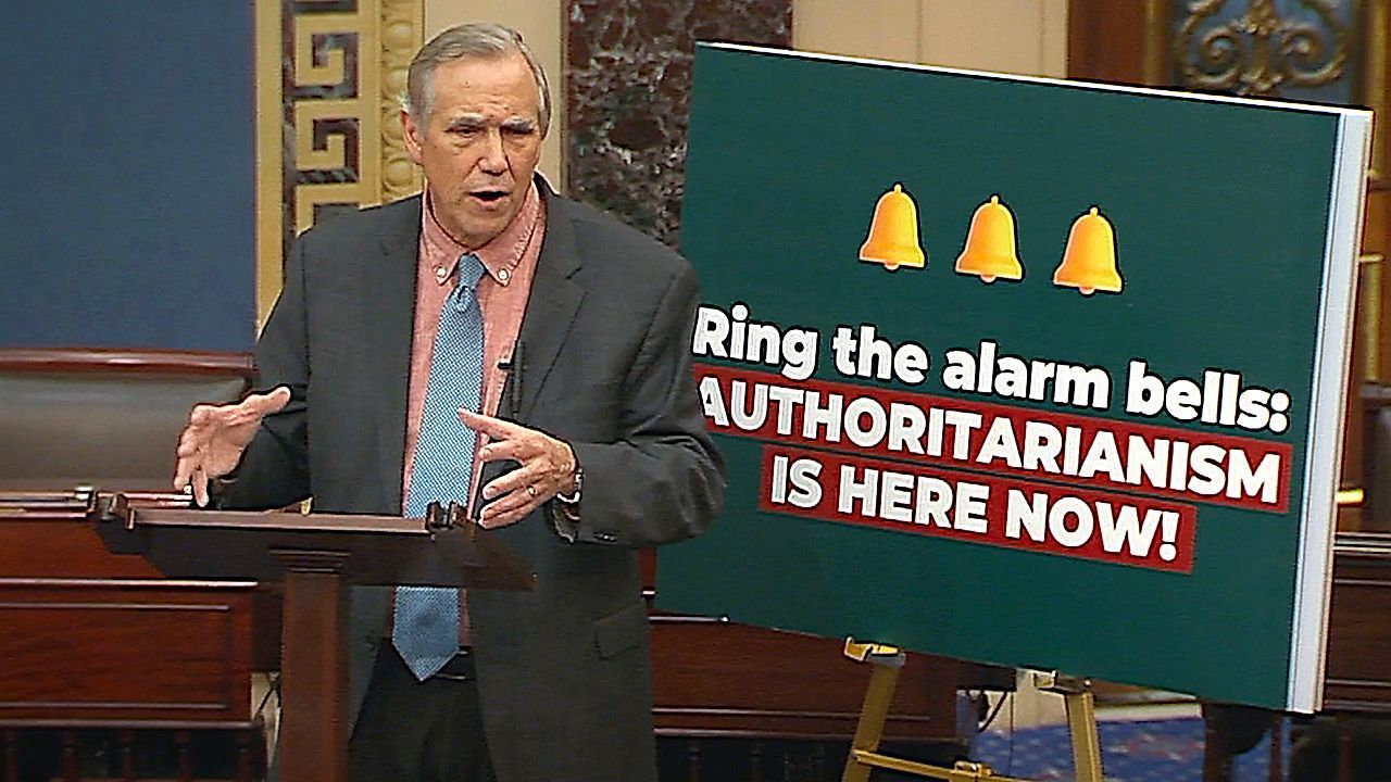 Senator Jeff Merkley delivers 22-hour speech protesting 'authoritarian' Trump