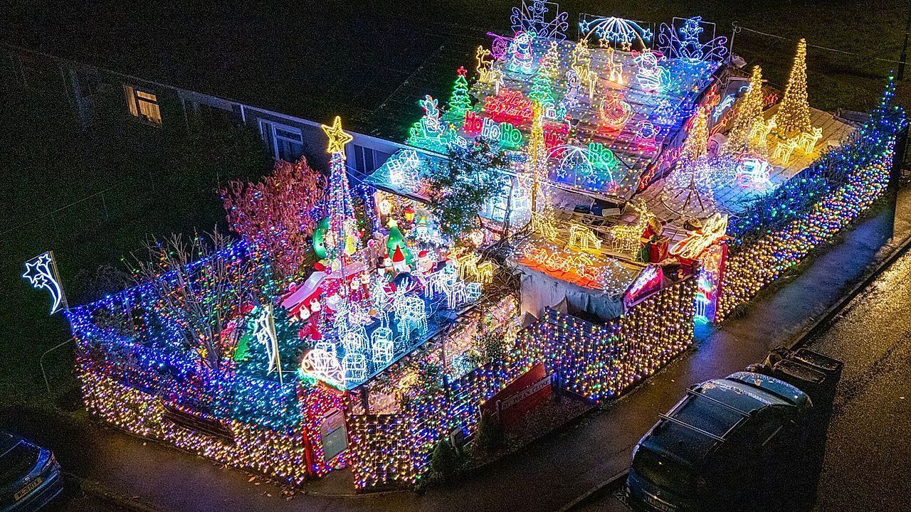Video: Britain's most festive home covered in lights which took two months to put up