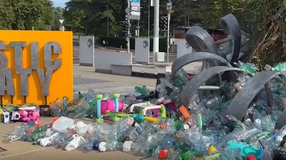 Video: Globales Abkommen gegen Plastikmüll in Genf stockt weiter