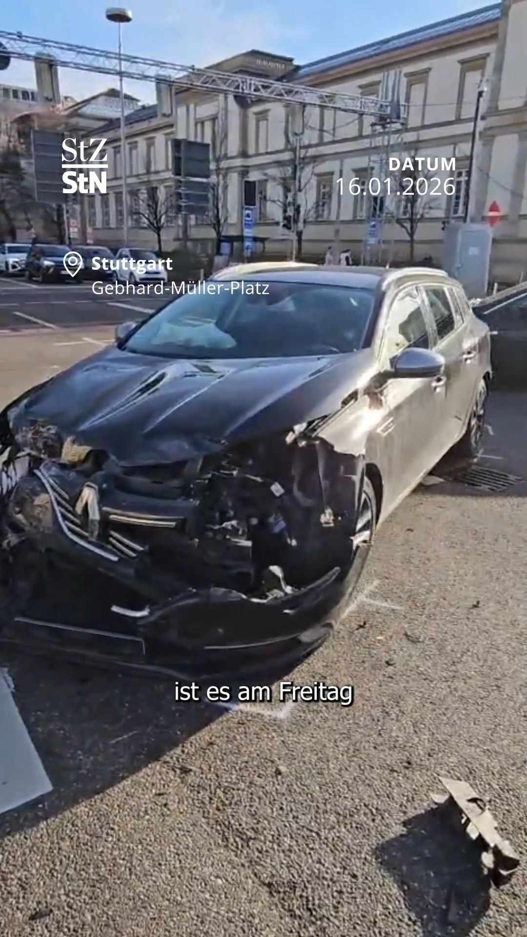 Video: Ampel missachtet: Unfall am Gebhard-Müller-Platz in Stuttgart