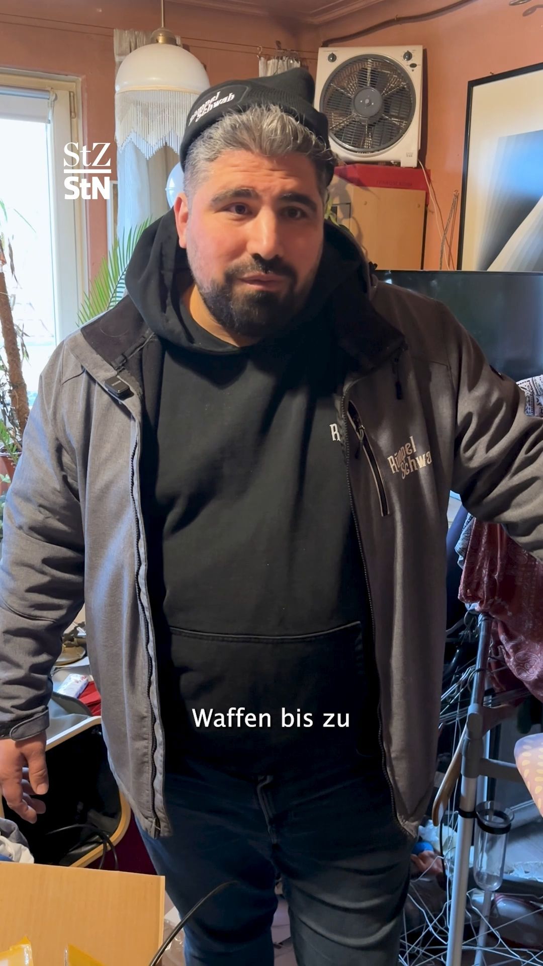 Video: Entrümpler aus Stuttgart - Was vom Leben übrig bleibt