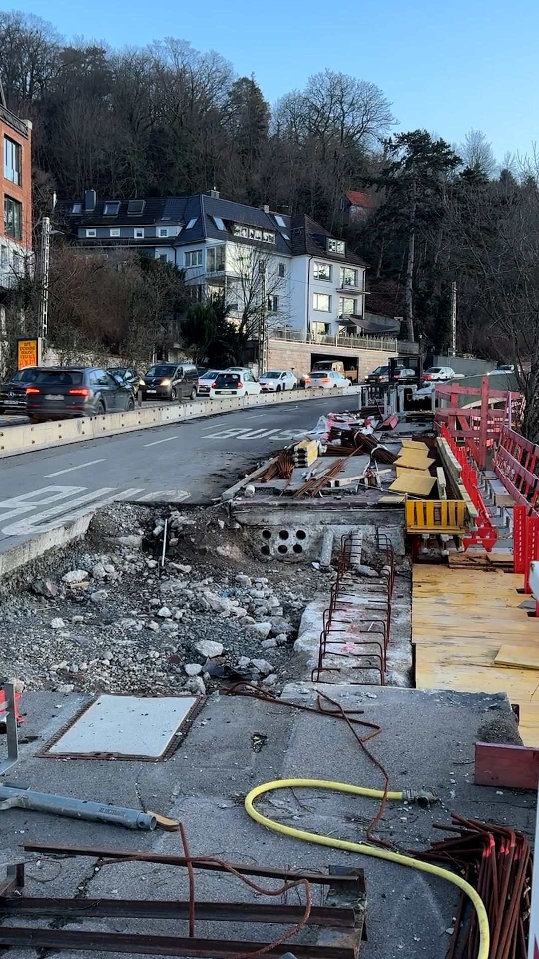 Video: Wegen Insolvenz: Baustelle in Stuttgart steht still