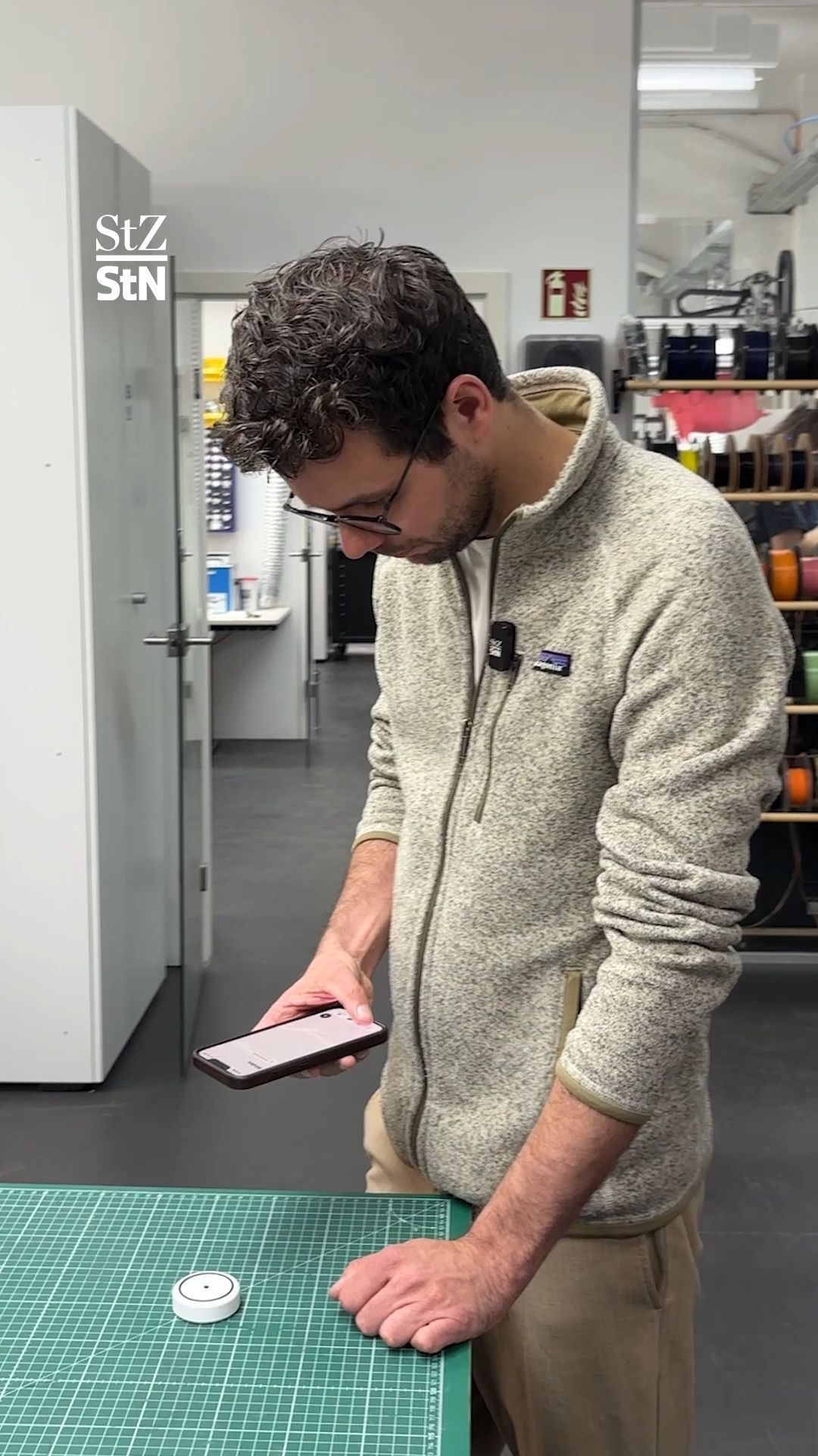 Video: Start-up „Zenbox“: Stuttgarter entwickelt Gerät gegen Handysucht