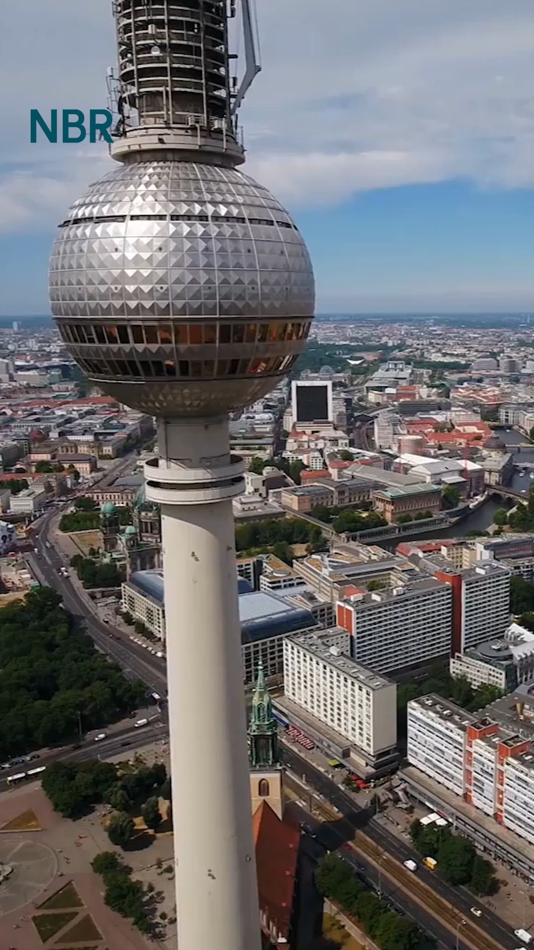 Video: Hackerangriff auf Berliner Senat: Zwei Verwaltungen vom Landesnetz getrennt