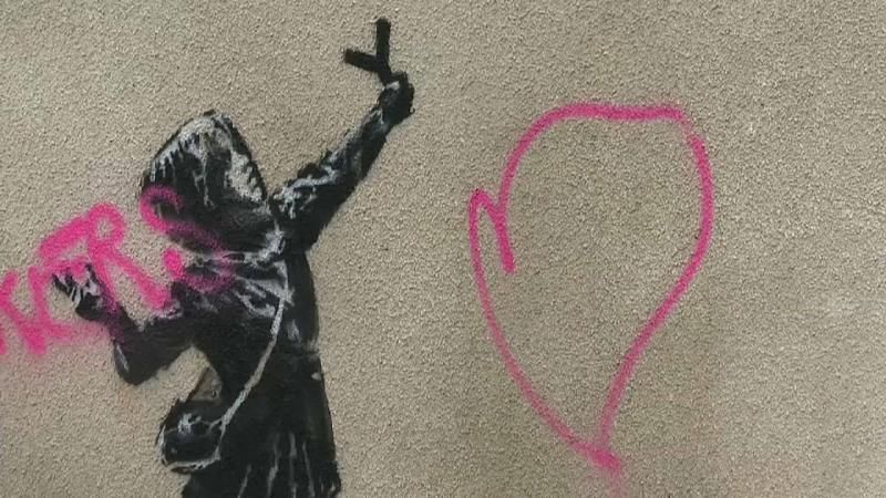 Banksy-Werk an Hauswand in Bristol beschmiert