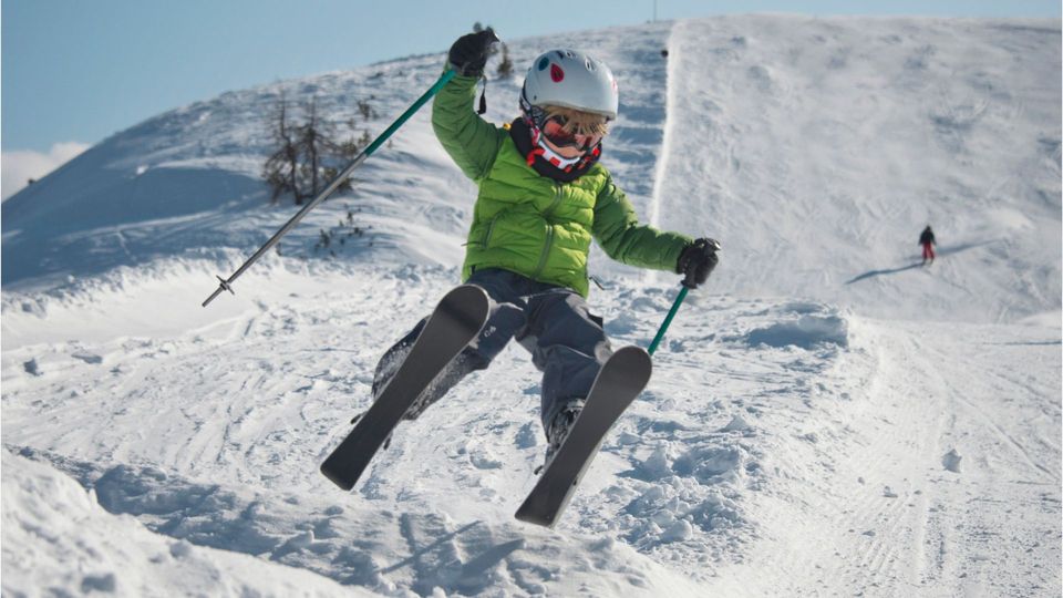 Skifahren für Anfänger: Tipps für eine gelungene Pistengaudi