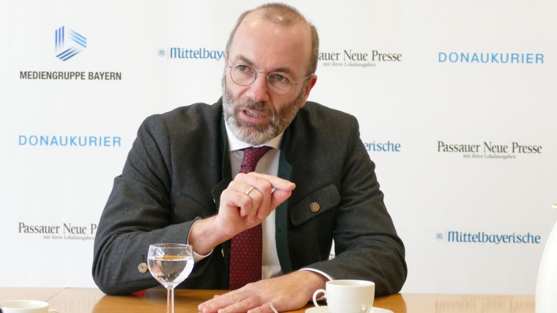 EVP-Chef Manfred Weber will Verbrenner-Aus kippen