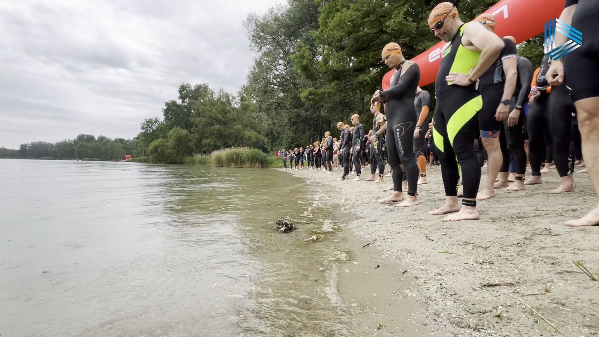 2300 Sportlerinnen und Sportler beim Triathlon in Ingolstadt