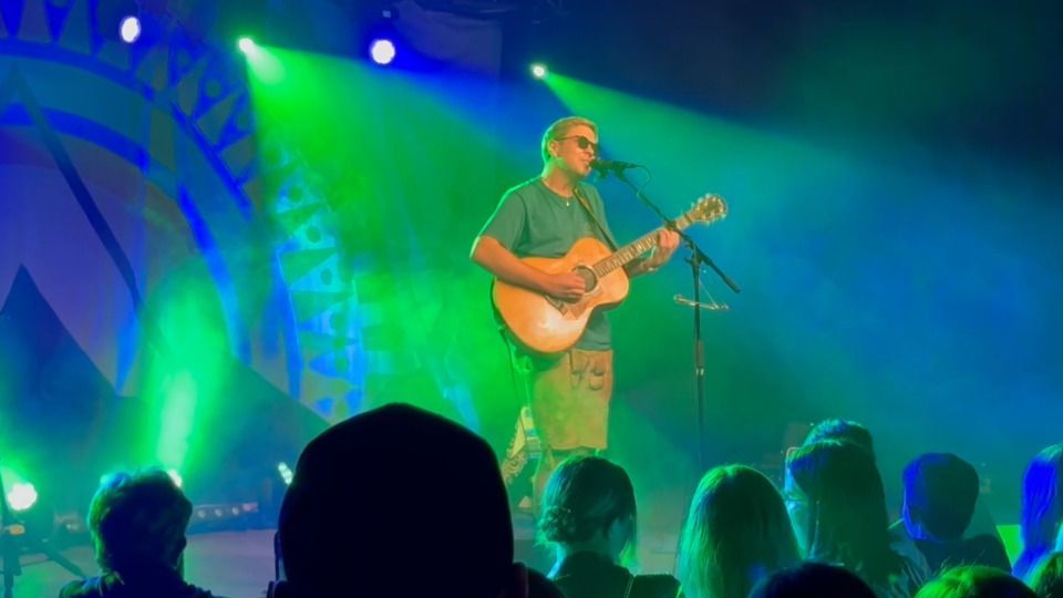 Video: Ein Musik-Menü mit dem „Oimara“ aus der Alm-Küche