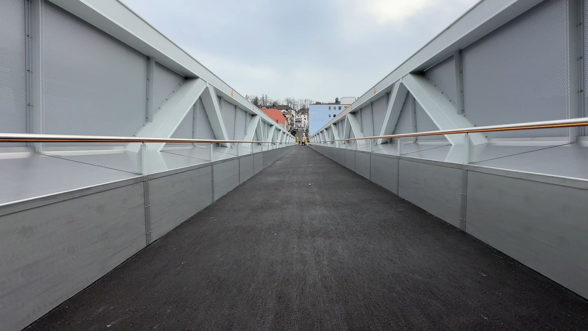 Video: Neue Brücke für Passau: Der Poststeg ist eröffnet worden