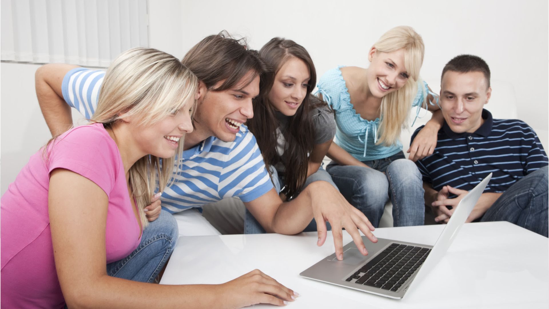 Video: Mehr als zwei Millionen Deutsche haben noch nie das Internet genutzt