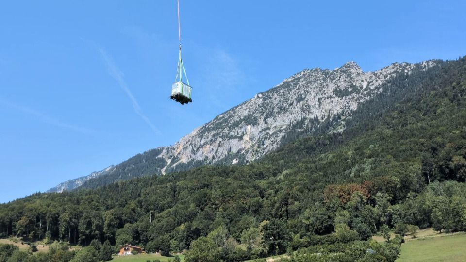 Video: Rauchentwicklung an Brandfläche am Hochstaufen