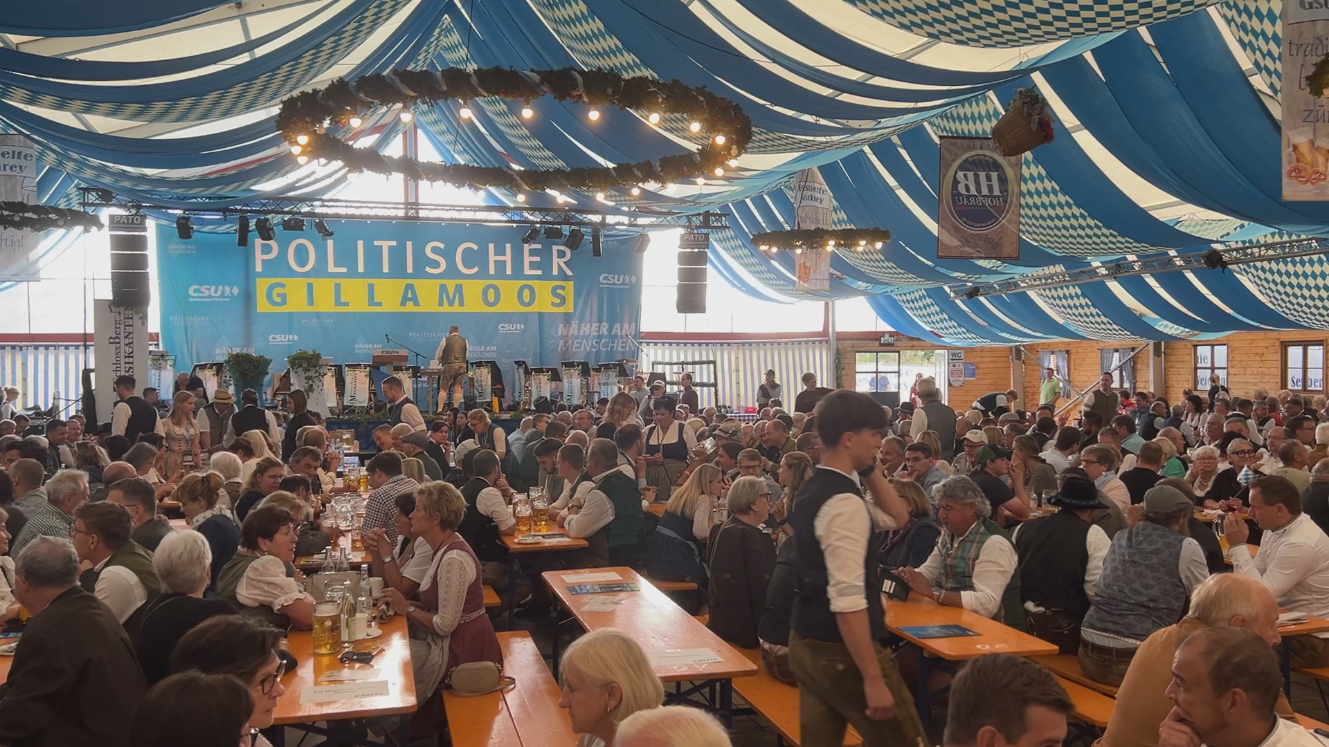 Video: AfD-Wahlsieg im Fokus: Das sagen die Parteien beim Politischen Gillamoos