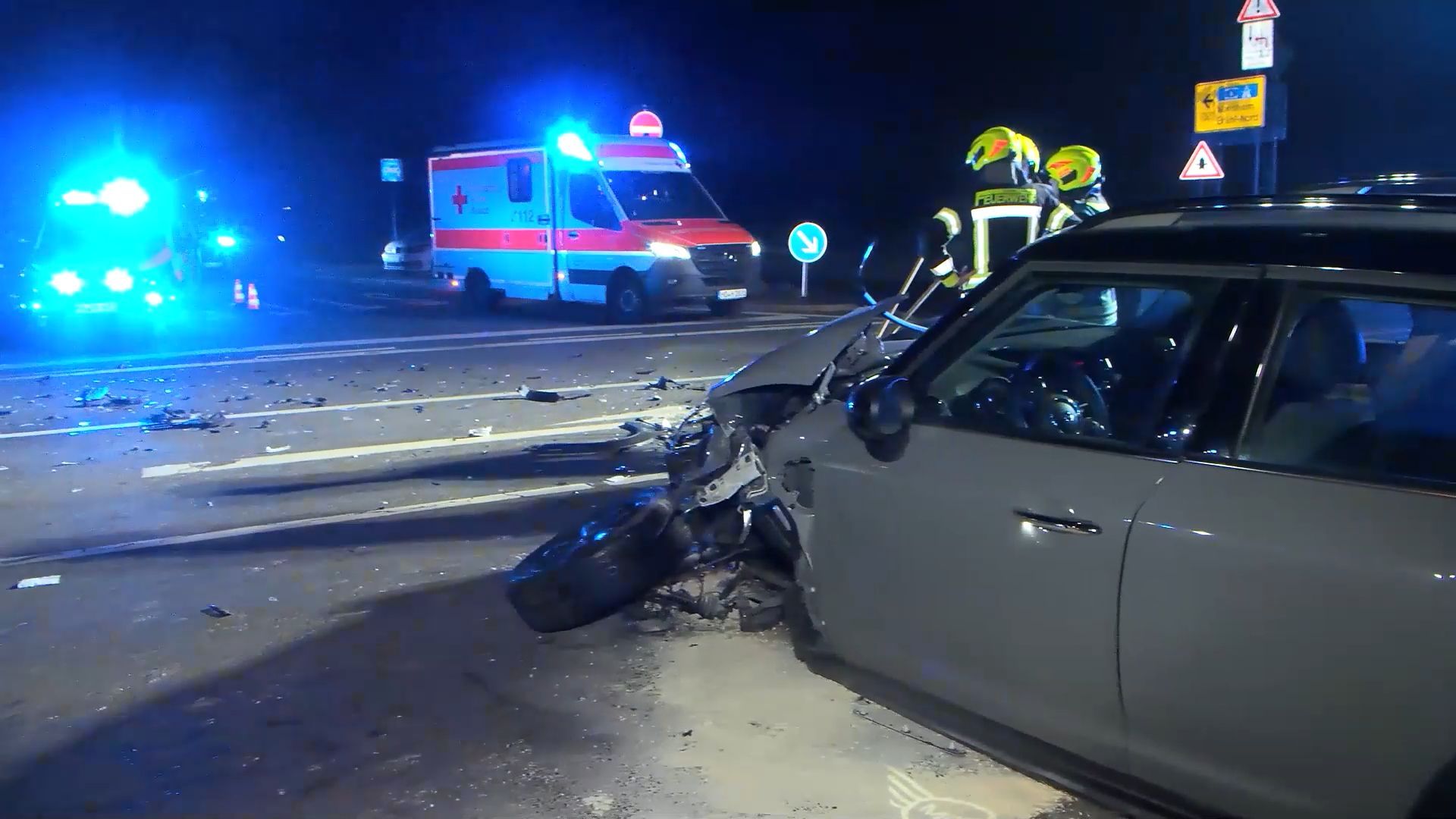 Video: Unfall auf der L597 bei Schwetzingen – Eine Verletzte und hoher Sachschaden