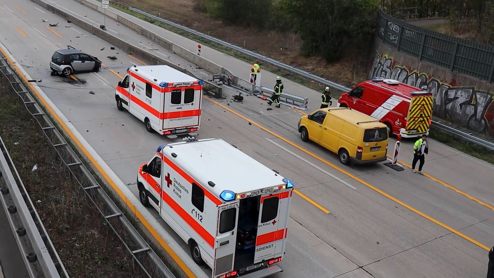 Video: Schwerer Verkehrsunfall auf der A6 bei Walldorf - 19-jähriger aus Auto geschleudert