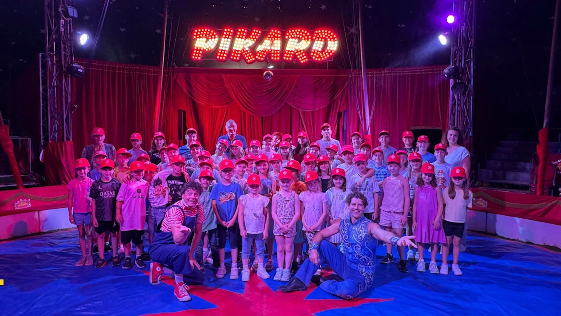 Video: Ferienzauber im Circus Pikard – 54 Kinder erleben Zirkus hautnah