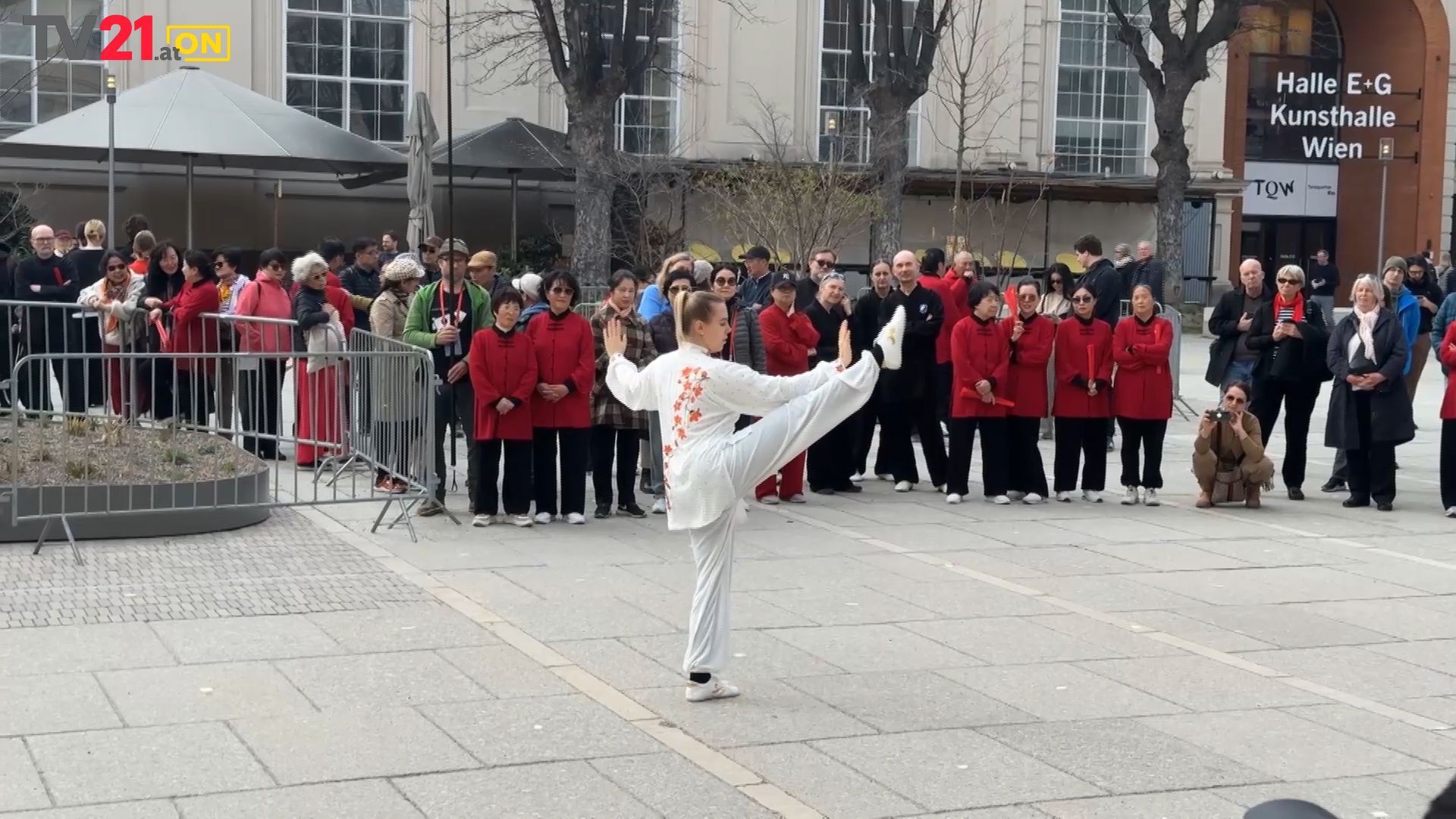 Video: Wushu schreibt Geschichte Olympischer Meilenstein im Wiener MuseumsQuartier