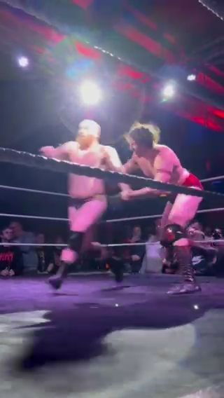 Wrestler zu Gast in der Sputnikhalle in Münster