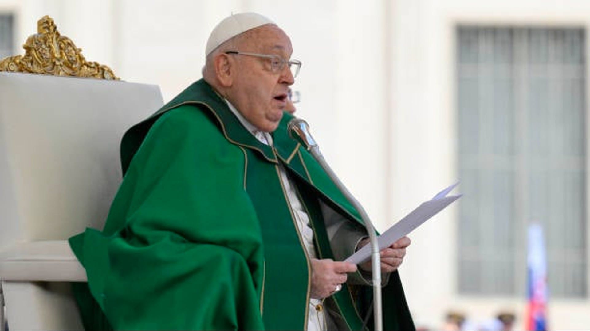 Papst arbeitet während seines Krankenhausaufenthalts weiter