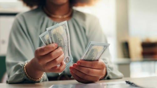 Almost half of Americans spend their salary within two days