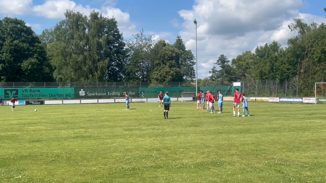 Free kick goal with goalkeeper assistance!
