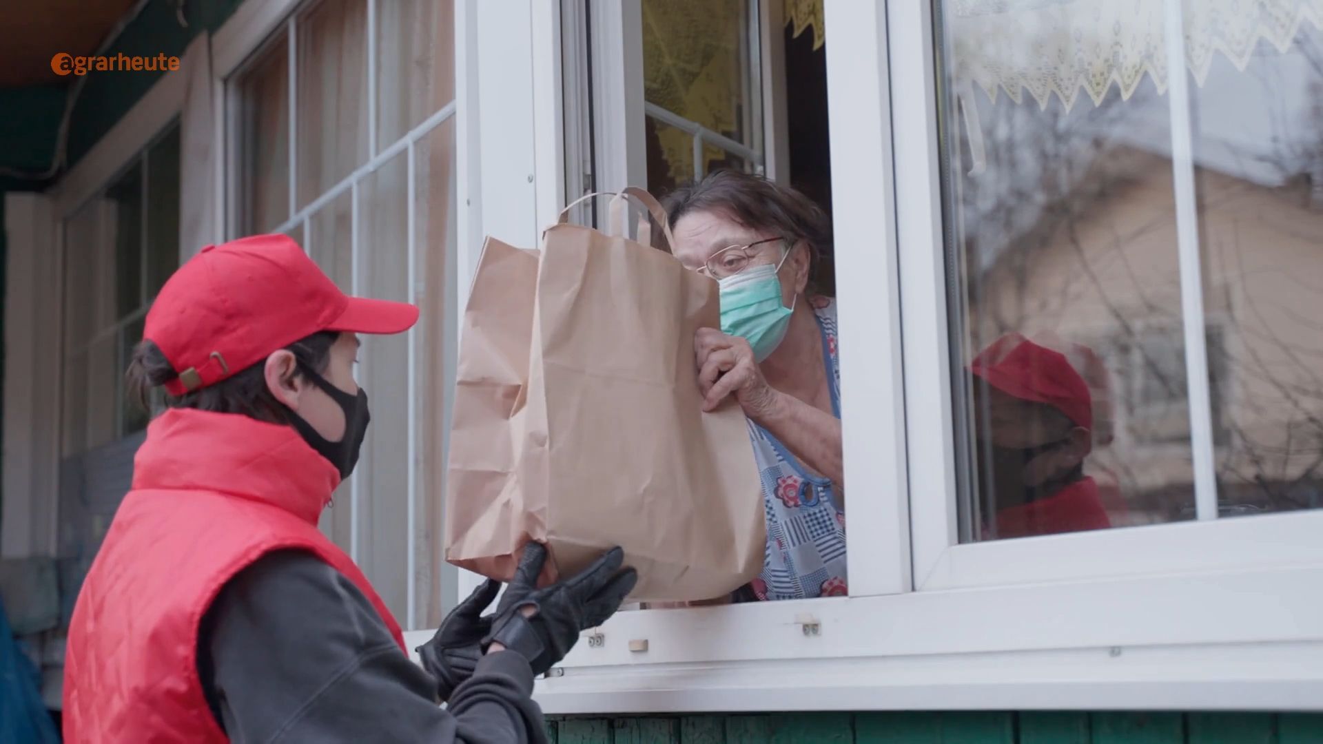 Potato Fraud at Senior Citizen: Brazen Deliveryman Collects Thousands of Euros