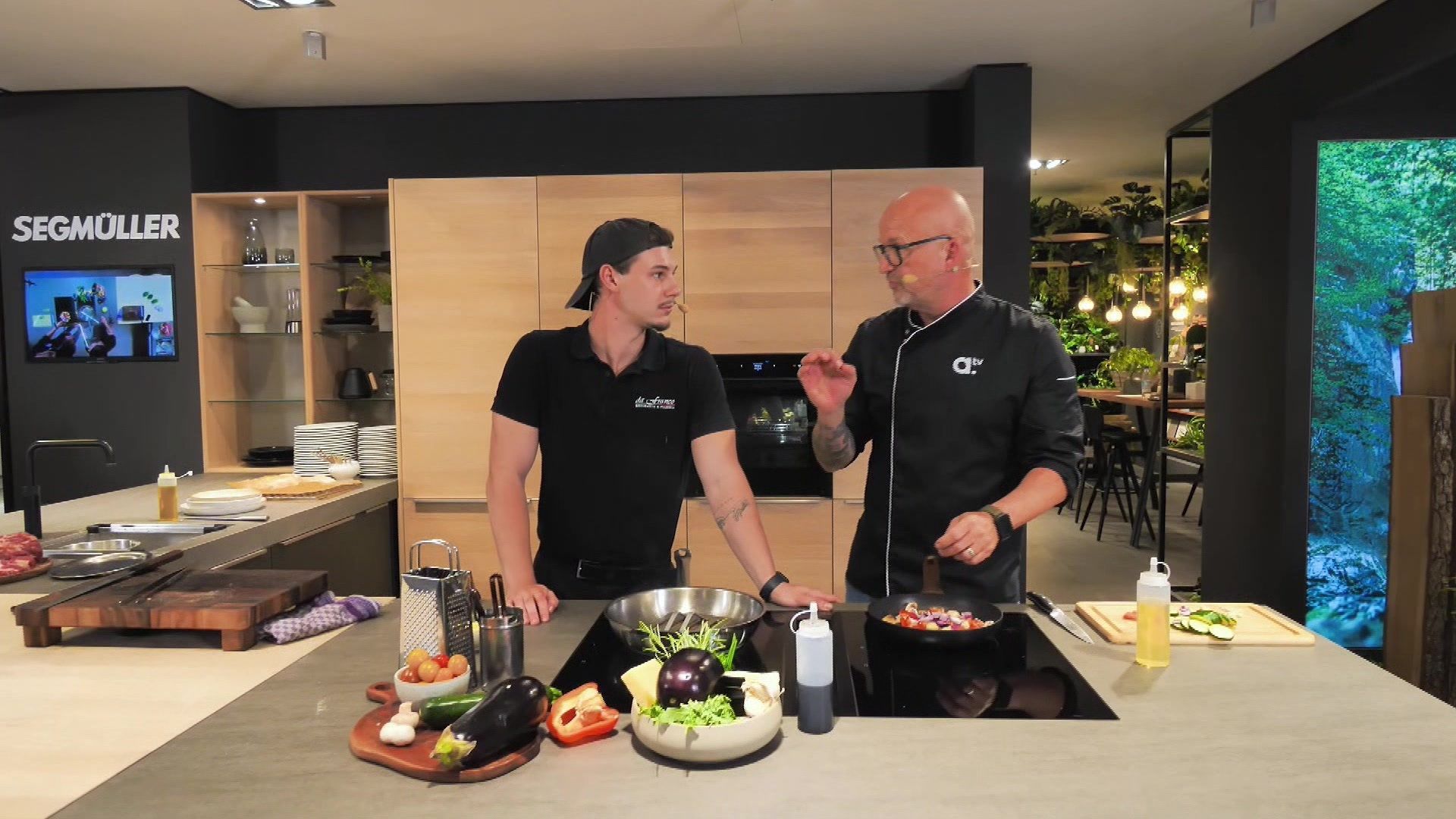 Video: Segmüller Kochclub - Mit Leonardo Consiglio vom Ristorante Da Franco in Aindling