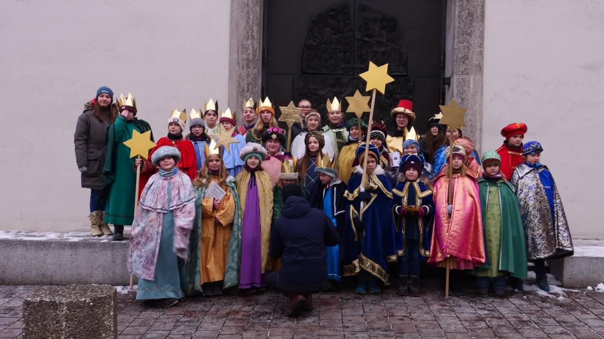 Video: Sternsinger bringen Segen ins Augsburger Rathaus