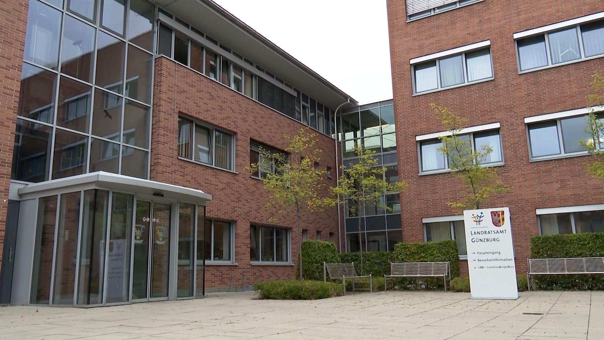 Video: a.tv kompakt: Haushaltssperre im Landkreis Günzburg verhängt