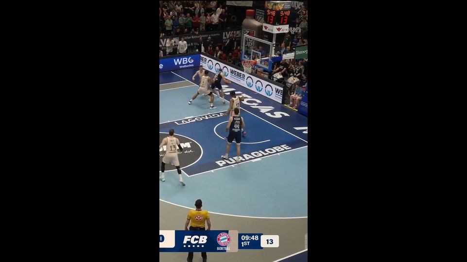 Spiel Highlights zu SYNTAINICS MBC – FC Bayern München Basketball