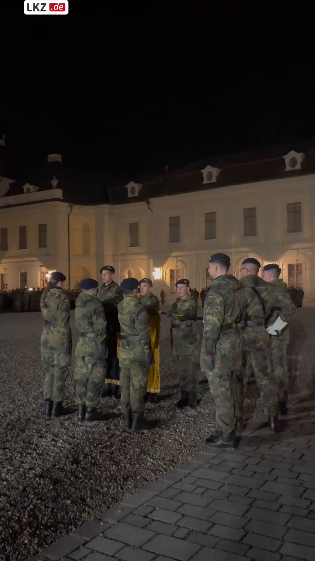 Video: Feierliches Gelöbnis der Bundeswehr vor dem Ludwigsburger Schloss