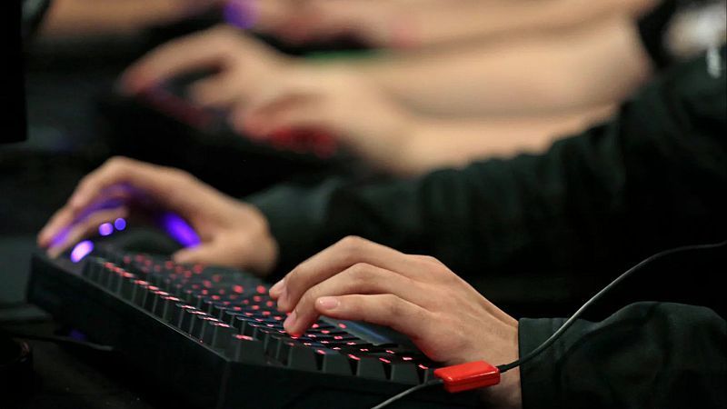 Irreführend: Vermeintliche Kriegsclips aus der Ukraine sind in Wirklichkeit Videospiel