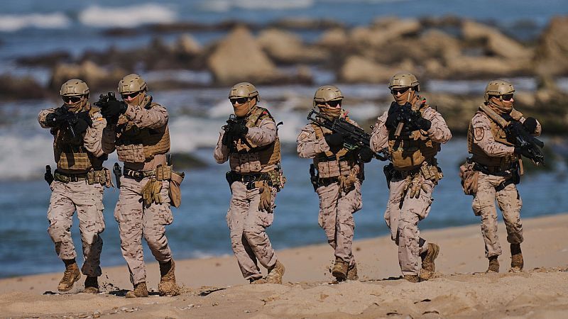 Zündstoff aus Spanien: Regierung lehnt NATO-Ausgaben in Höhe von 5 % des BIP als “unvernünftig” ab