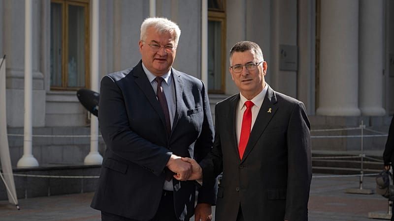 Ukraine bittet Israel russischen Frachter mit gestohlenem Getreide zu beschlagnahmen