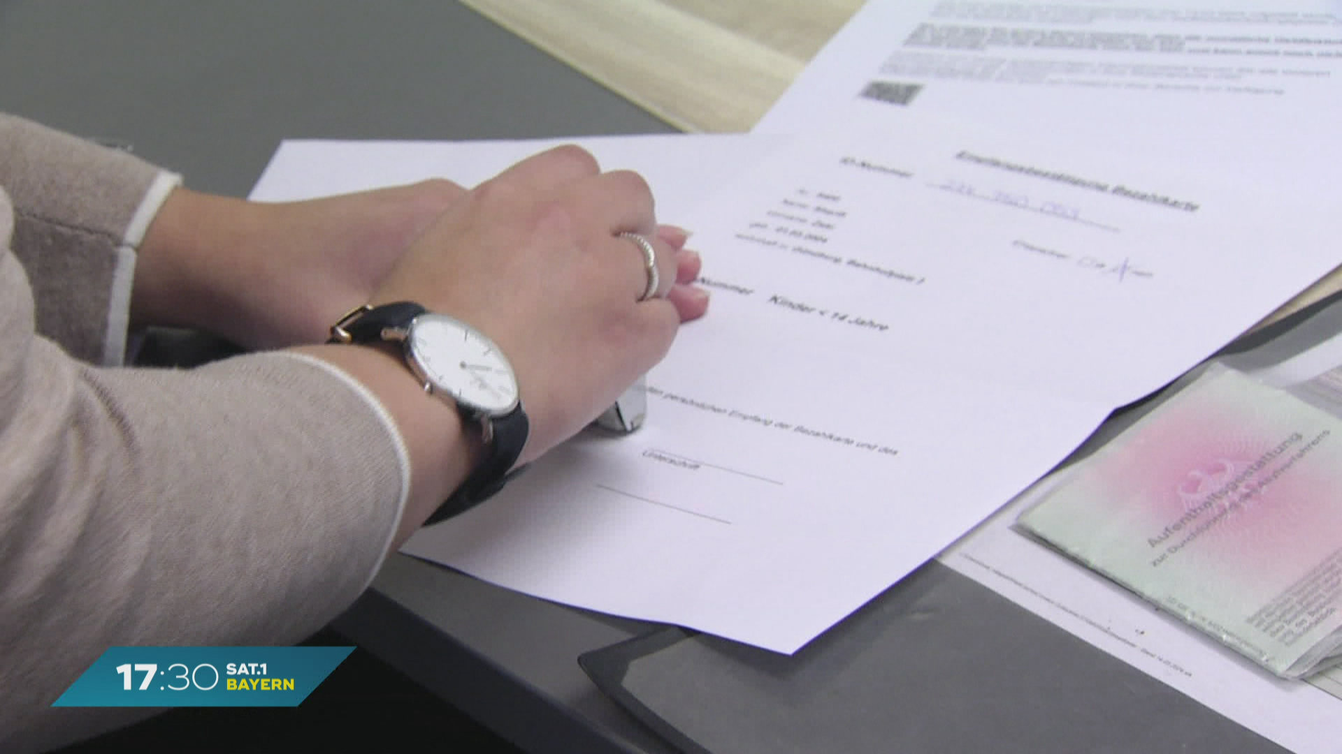 Asylbewerber in Bayern: Bezahlkarte für weitere 15 Kommunen