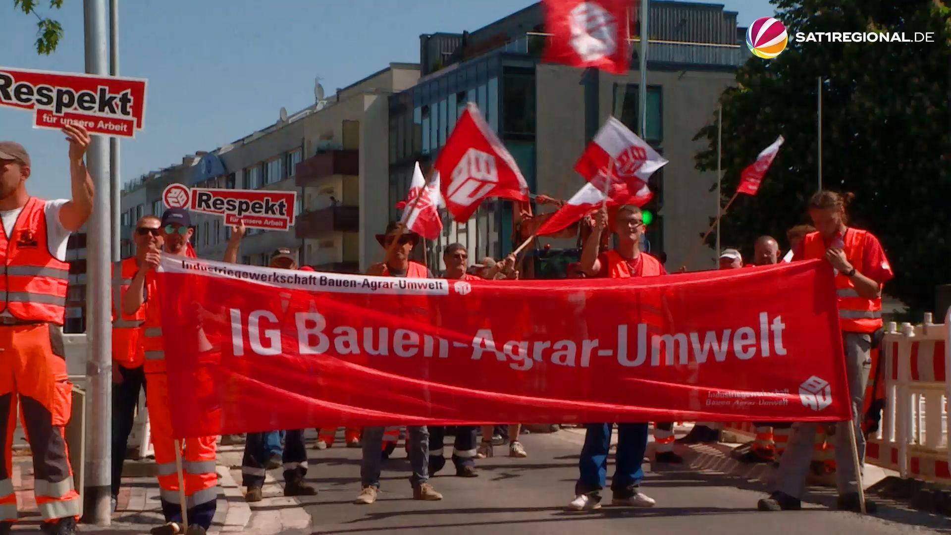 Streik: Bauarbeiter fordern 500 Euro mehr Gehalt