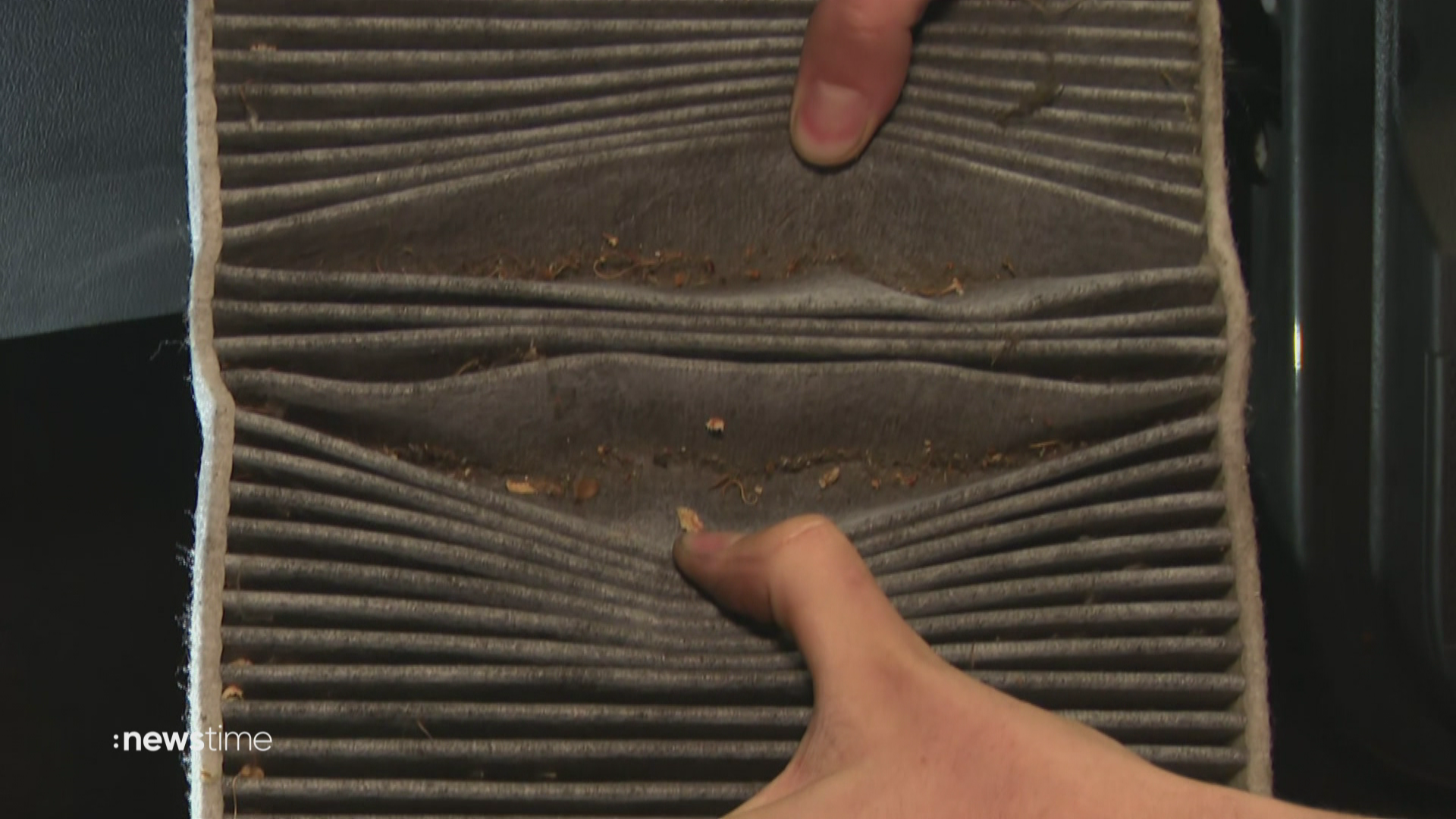 Jährliche Wartung der Klimaanlage im Auto: Ansonsten droht Gesundheitsgefährdung