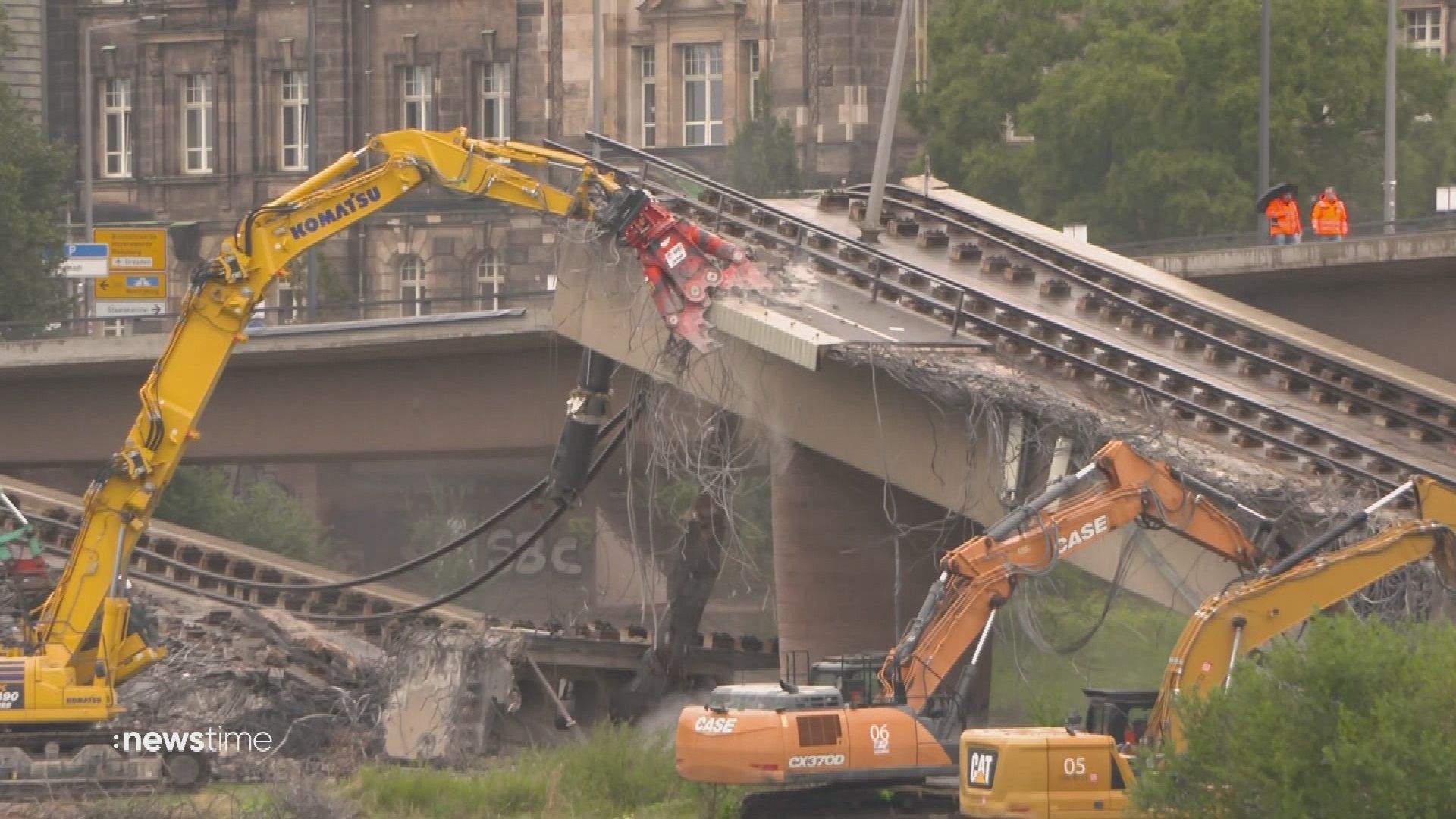 Sorge vor Hochwasser: Eingestürzte Carolabrücke könnte die Elbe verstopfen - Video