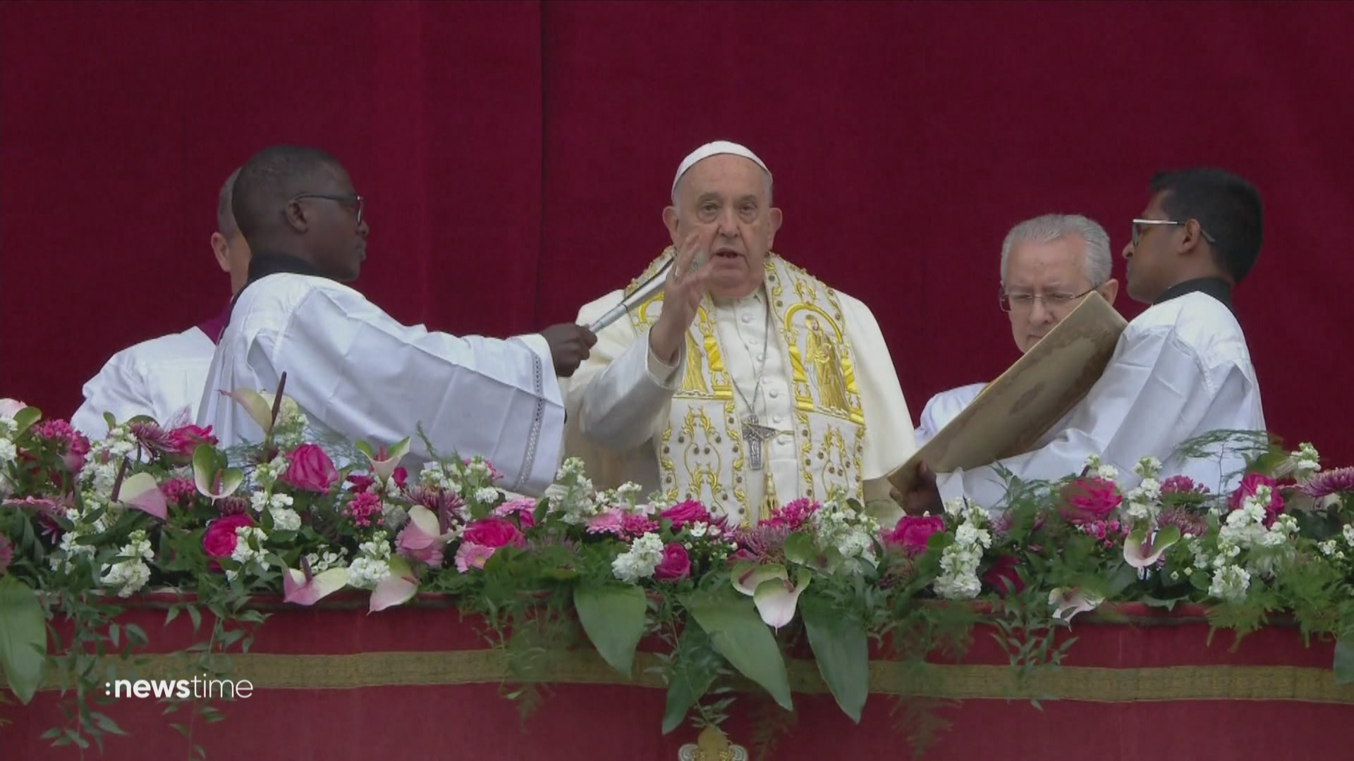 Urbi et Orbi: Papst Franziskus spendet den Ostersegen