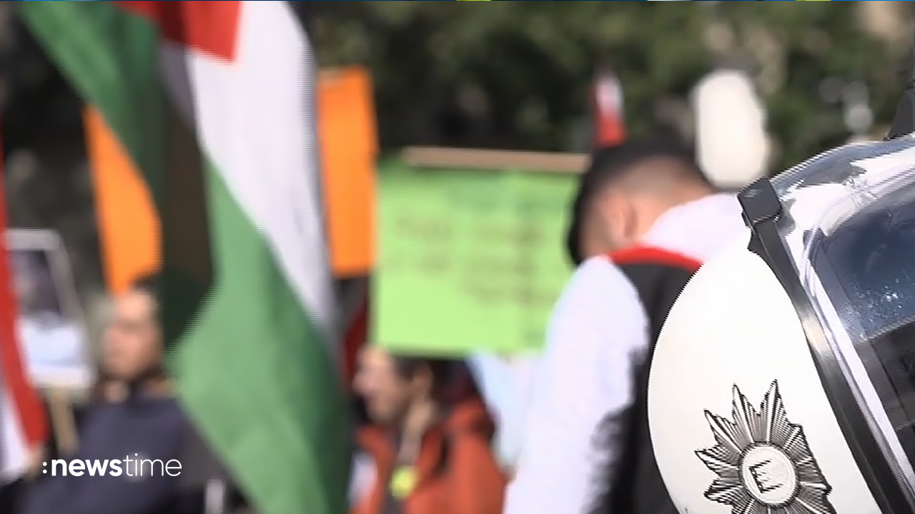 Jahrestag des Hamas-Massakers in Israel: Demonstrationen in deutschen Städten - Video