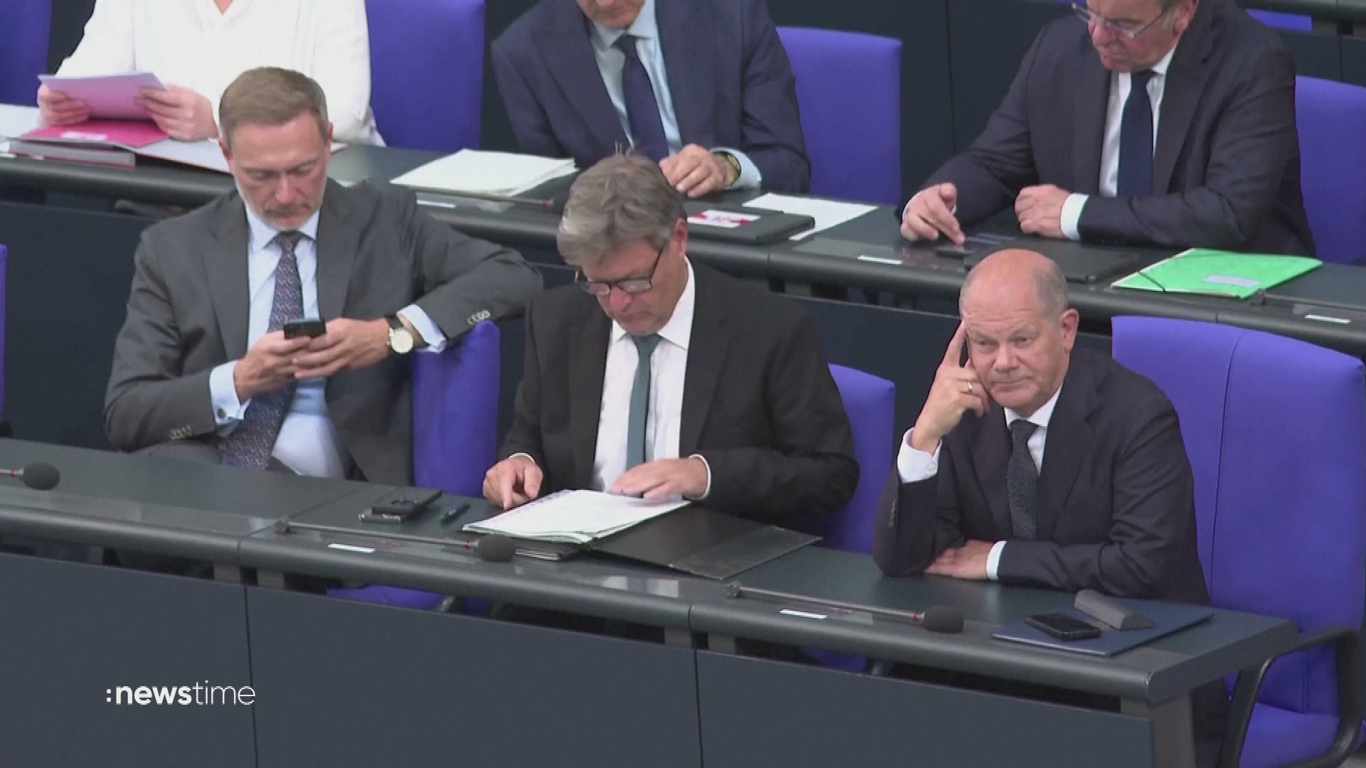 Hält die Ampel-Koalition noch bis zur regulären Bundestagswahl im Herbst 2025? - Video