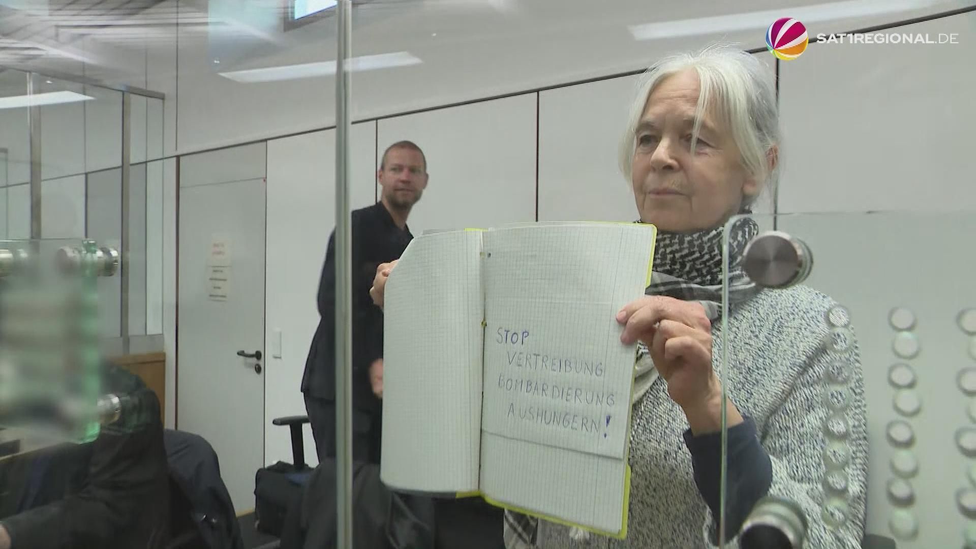 Video: Prozess gegen Ex-RAF-Terroristin Klette: LKA-Beamter sagt zur Festnahme aus